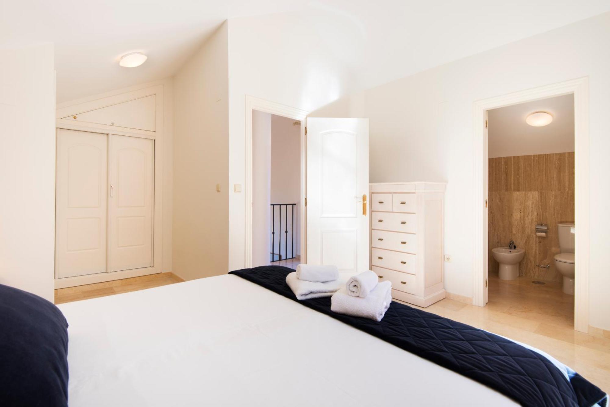 Rentandhomes Penthouse Elviria Golf ماربيا المظهر الخارجي الصورة
