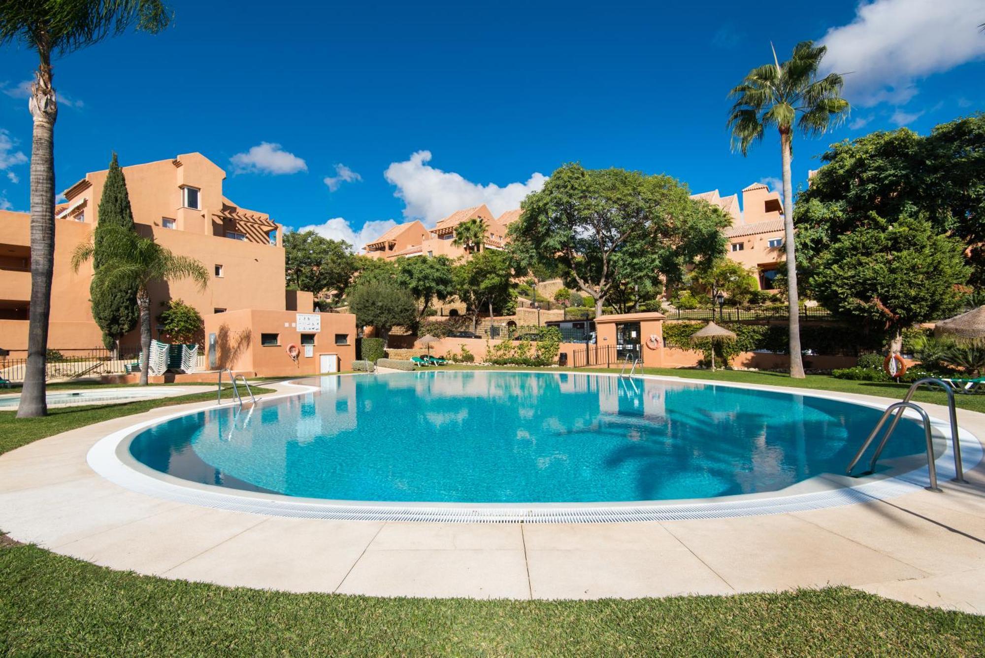 Rentandhomes Penthouse Elviria Golf ماربيا المظهر الخارجي الصورة